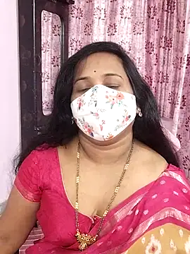 Snapshot of Susma-Telugu chatting on 06/08/26, 10:48 Susma-Telugu online show from 06/08/26, 10:48