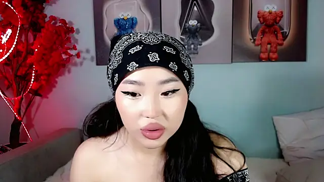 Snapshot of ichiben chatting on 12/24/24, 09:39 ichiben online show from 12/24/24, 09:39