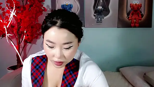 Snapshot of ichiben chatting on 01/26/25, 03:17 ichiben online show from 01/26/25, 03:17