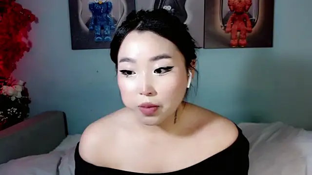 Snapshot of ichiben chatting on 01/27/25, 05:48 ichiben online show from 01/27/25, 05:48