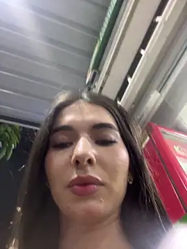 Snapshot of Coralinee_01 chatting on 02/23/26, 11:35 Coralinee 01 online show from 02/23/26, 11:35