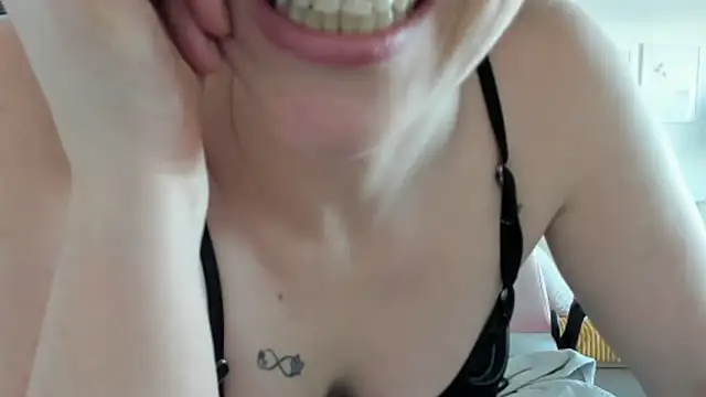 emmita69  online show from 01/19/25, 09:55