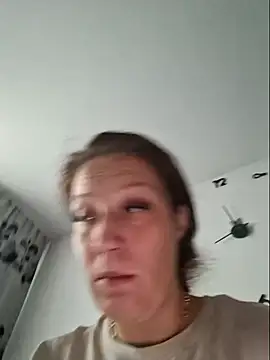 VanessaSquirtt online show from 09/11/25, 06:02