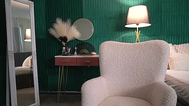 HaileyMoonn online show from 04/27/26, 03:26