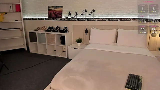 BelovedRuby online show from 11/25/25, 03:28