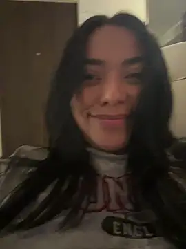 Snapshot of PetitLumiere chatting on 12/30/24, 05:26 PetitLumiere online show from 12/30/24, 05:26