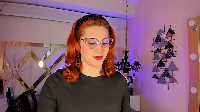 Snapshot of Juliana_Saenzz chatting on 03/15/25, 12:24 Juliana Saenzz online show from 03/15/25, 12:24