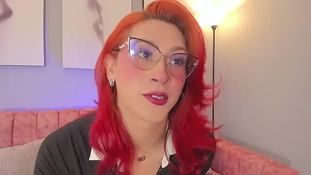 Snapshot of Juliana_Saenzz chatting on 09/18/25, 11:45 Juliana Saenzz online show from 09/18/25, 11:45