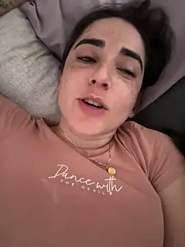 Victoria-And1 online show from 12/24/24, 07:44