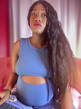 AleezaFrench online show from 06/06/26, 02:00