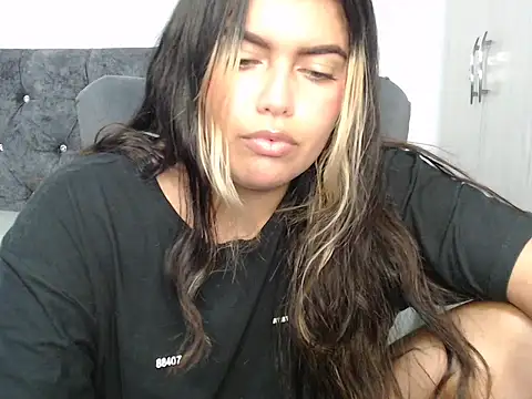 Snapshot of sweetkitty_16 chatting on 04/01/26, 07:11 sweetkitty 16 online show from 04/01/26, 07:11