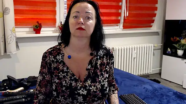 Alexie33 online show from 06/01/26, 07:43