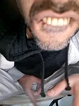 molozeb online show from 10/27/25, 04:44