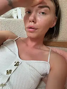 Lisaaa Alisa online show from 06/29/26, 08:42