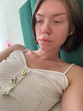 Lisaaa Alisa online show from 07/22/26, 04:37