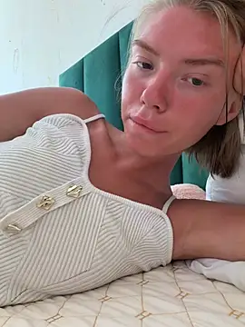 Lisaaa Alisa online show from 07/31/26, 04:34