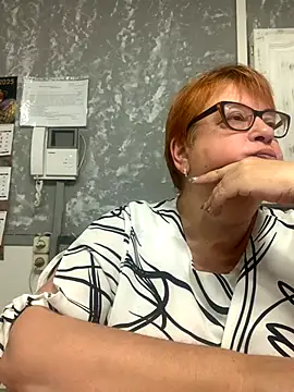 Klio5678 online show from 11/04/25, 01:43