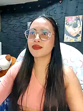 Snapshot of Janna_mnt chatting on 01/31/25, 03:30 Janna mnt online show from 01/31/25, 03:30