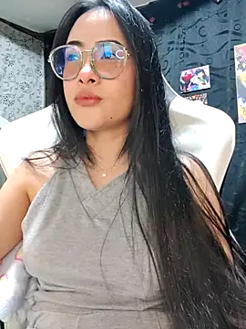Snapshot of Janna_mnt chatting on 03/06/25, 03:46 Janna mnt online show from 03/06/25, 03:46