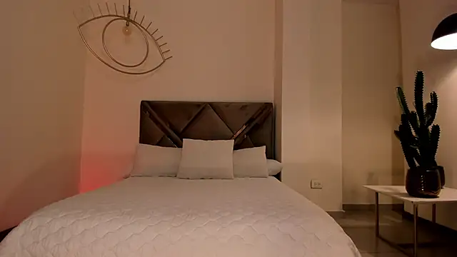 DominiqueVega online show from 11/29/25, 11:41