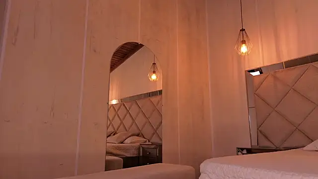 Snapshot of DominiqueVega chatting on 05/15/26, 11:56 DominiqueVega online show from 05/15/26, 11:56