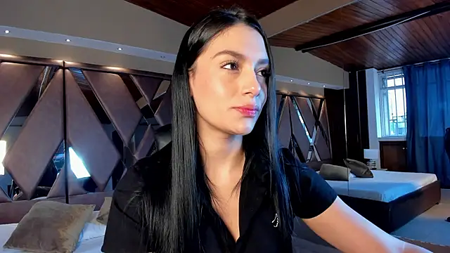 Snapshot of carina_rossi chatting on 12/28/24, 12:13 carina rossi online show from 12/28/24, 12:13