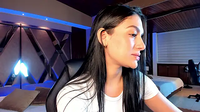 Snapshot of carina_rossi chatting on 01/29/25, 11:30 carina rossi online show from 01/29/25, 11:30