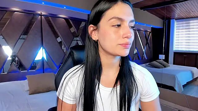 Snapshot of carina_rossi chatting on 01/29/25, 05:45 carina rossi online show from 01/29/25, 05:45