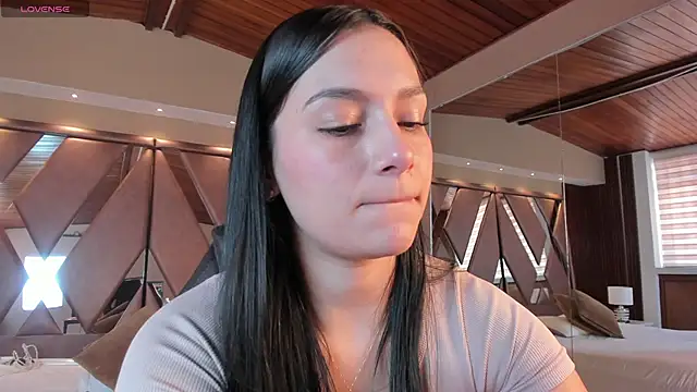 carina rossi online show from 11/07/25, 03:45