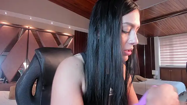 carina rossi online show from 11/28/25, 12:08