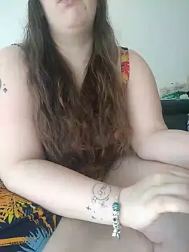 FrancaiseLynne online show from 02/16/25, 09:04