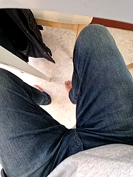 Lorent6969 online show from 10/29/25, 06:48