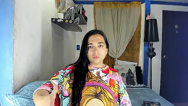 SARAMISHA online show from 05/11/26, 07:55