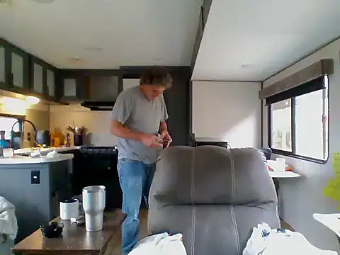 Snapshot of lateniter chatting on 01/10/26, 02:19 lateniter online show from 01/10/26, 02:19