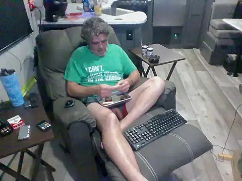 Snapshot of lateniter chatting on 02/27/26, 02:22 lateniter online show from 02/27/26, 02:22