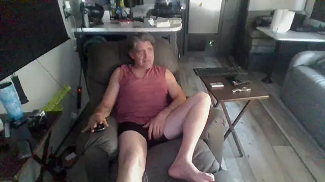 Snapshot of lateniter chatting on 03/01/26, 11:18 lateniter online show from 03/01/26, 11:18