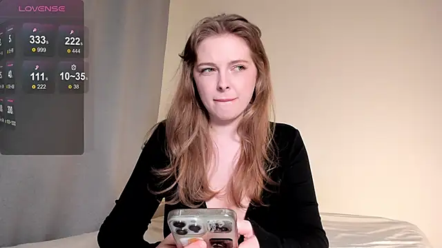 Snapshot of mercedescutee chatting on 01/29/25, 03:58 mercedescutee online show from 01/29/25, 03:58