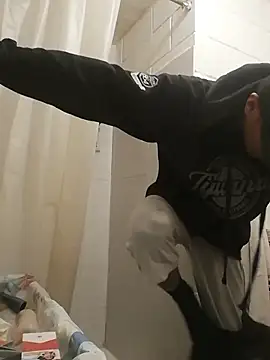 jordirey online show from 12/06/24, 02:13