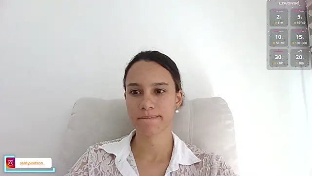 Snapshot of SamanthaWatson chatting on 07/07/26, 02:43 SamanthaWatson online show from 07/07/26, 02:43