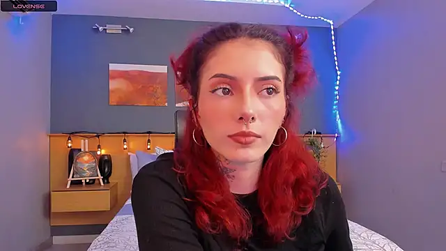 LiliJones  online show from 01/29/25, 05:13