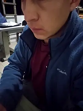 Snapshot of 97banana chatting on 03/21/25, 12:18 97banana online show from 03/21/25, 12:18