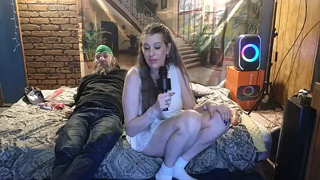 PropertyAndBiker online show from 02/06/25, 01:27