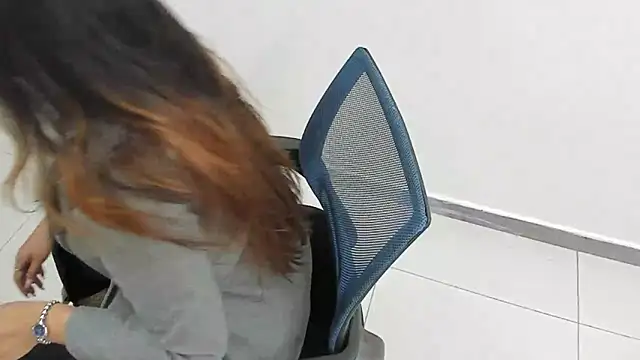 Luna Dumont online show from 03/17/25, 11:21