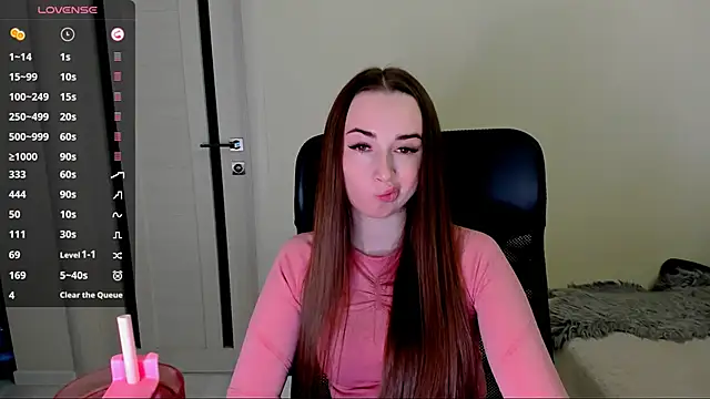 Kimmberr online show from 11/19/25, 04:12