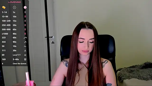 Kimmberr online show from 11/27/25, 04:36