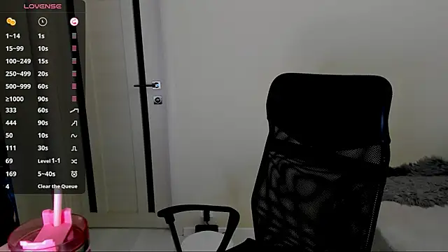 Snapshot of Kimmberr chatting on 01/08/26, 03:31 Kimmberr online show from 01/08/26, 03:31