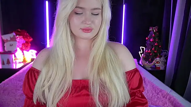 CocoSecretss online show from 12/29/24, 11:18