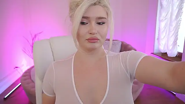 CocoSecretss online show from 12/15/25, 08:29