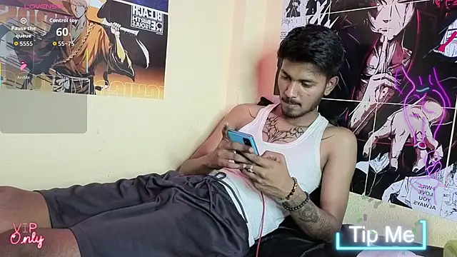 Snapshot of just_fucks chatting on 02/20/26, 06:52 just fucks online show from 02/20/26, 06:52