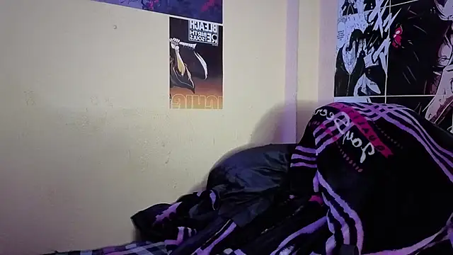 Snapshot of just_fucks chatting on 05/29/26, 10:08 just fucks online show from 05/29/26, 10:08